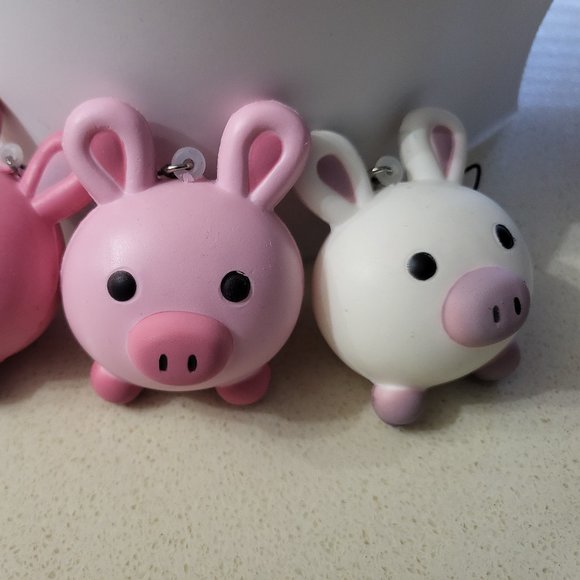 Kawaii Rabbit Piggy, Pig, Piglet pink and white squishy toy cell phone strap - Picture 2 of 2